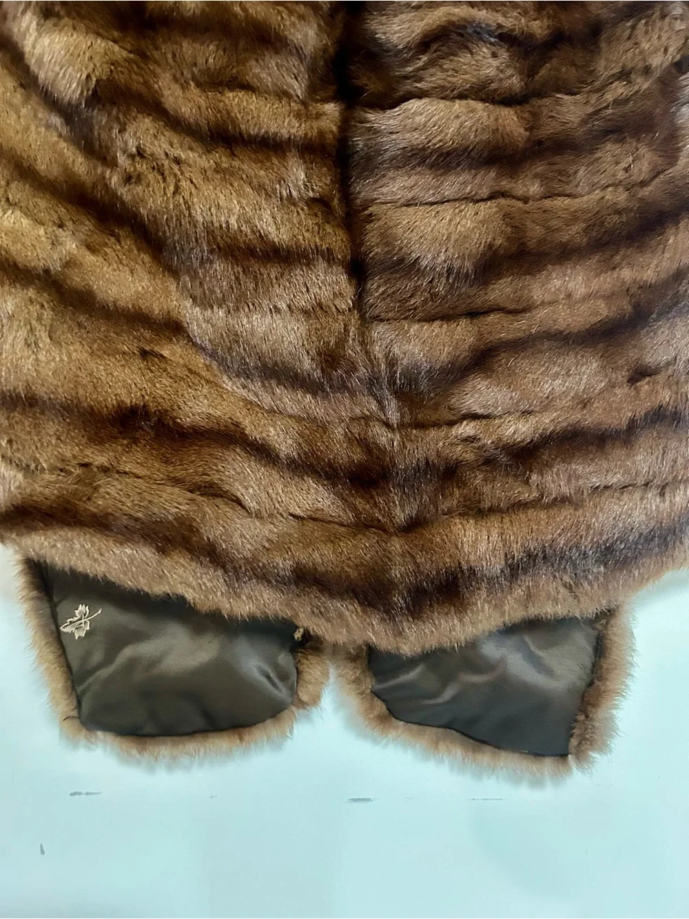 Luxury Mid Century 1950s Brown Mink Fur Shawl Wrap Stole